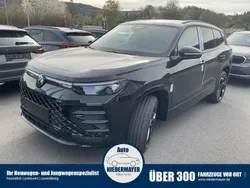 Cipressino green metallic Neu 2025 VW Tayron R-line SUV | 56.995 € (Superpreis)