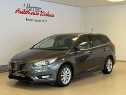 Grau Gebraucht 2015 Ford Focus Titanium Kombi | 8.750 € (Fairer Preis)