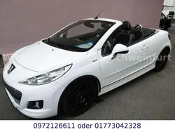 Weiß Gebraucht 2012 Peugeot 207 CC Allure Cabrio | 4.990 € (Fairer Preis)