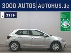 Grau Gebraucht 2022 VW Polo Life Limousine | 13.680 € (Guter Preis)