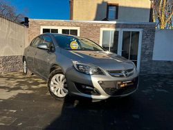 Silber Gebraucht 2015 Opel Astra Style Limousine | 6.490 € (Fairer Preis)