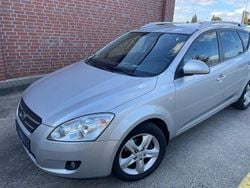 Silber Gebraucht 2009 Kia Ceed Sportswagon Kombi | 3.350 € (Fairer Preis)