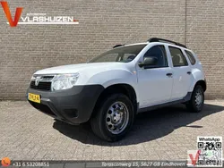 Weiß Gebraucht 2011 Dacia Duster SUV | 3.222 € (Guter Preis)