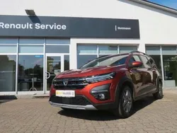 Terrakottabraun Gebraucht 2022 Dacia Jogger Kombi | 19.690 € (Fairer Preis)