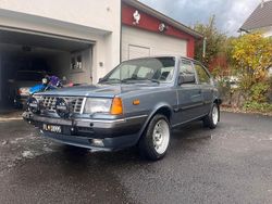Blau Gebraucht 1984 Volvo 360 Limousine | 15.500 €
