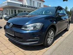 Blau Gebraucht 2016 VW Golf VII Comfortline Kombi | 7.490 € (Guter Preis)