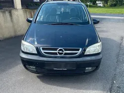 Blau Gebraucht 2003 Opel Zafira Van / Kleinbus | 1.499 € (Guter Preis)