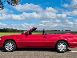 Rot Gebraucht 1994 Mercedes E200 Cabrio | 16.900 €