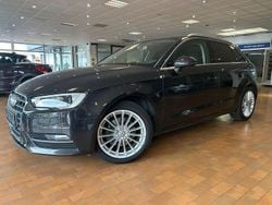 Braun Gebraucht 2016 Audi A3 Sportback Ambition Limousine | 10.490 € (Guter Preis)