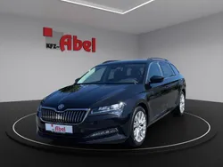 Schwarz Gebraucht 2022 Skoda Superb Limousine | 27.390 € (Guter Preis)