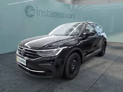 Schwarz Gebraucht 2023 VW Tiguan Life SUV | 30.920 € (Fairer Preis)