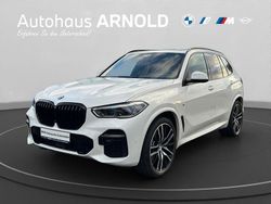 Alpinweiß uni Gebraucht 2022 BMW X5 M Sport SUV | 45.820 € (Guter Preis)