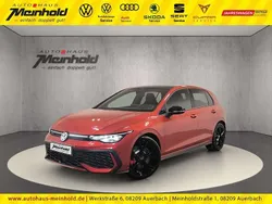 Kings red metallic schwarz Neu 2025 VW Golf VIII Style Limousine | 41.666 € (Fairer Preis)