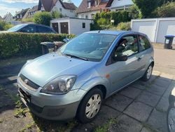 Blau Gebraucht 2006 Ford Fiesta Ambiente Kleinwagen | 999 € (Guter Preis)