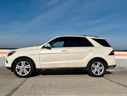 Weiß Gebraucht 2013 Mercedes ML250 SUV | 18.800 € (Guter Preis)