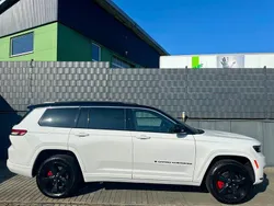 Weiß Gebraucht 2022 Jeep Grand Cherokee Laredo SUV | 40.900 €