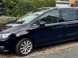 Schwarz Gebraucht 2013 VW Sharan Highline Van / Kleinbus | 13.300 € (Etwas zu teuer)