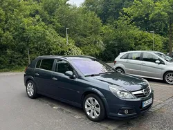 Blau Gebraucht 2008 Opel Signum Kombi | 1.600 € (Fairer Preis)