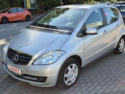 Polarsilber metalliclack Gebraucht 2009 Mercedes A160 Kleinwagen | 2.600 € (Fairer Preis)