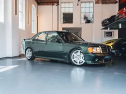 Dunkelgrünmetallic 254 Gebraucht 1990 Mercedes 190 AMG Limousine | 65.900 €