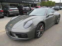 Grün Gebraucht 2022 Porsche 911 Carrera 4 GTS | 158.200 € (Etwas zu teuer)