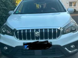 Weiß Gebraucht 2015 Suzuki SX4 S-Cross SUV | 13.000 € (Teuer)
