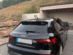 Schwarz Gebraucht 2020 Audi A3 Sportback S-Line Kleinwagen | 26.500 € (Fairer Preis)