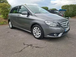 Grau Gebraucht 2012 Mercedes B200 Van / Kleinbus | 11.490 € (Fairer Preis)