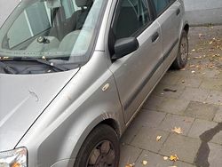 Silber Gebraucht 2004 Fiat Panda Kleinwagen | 899 €