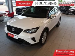 Weiss / midnight schw Gebraucht 2024 Seat Arona Style SUV | 19.885 € (Fairer Preis)