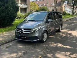 Grau Gebraucht 2020 Mercedes V250 Van / Kleinbus | 47.500 € (Fairer Preis)
