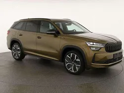 Bronx golden metallic Neu 2025 Skoda Kodiaq SportLine SUV | 51.595 € (Fairer Preis)
