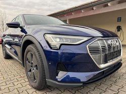 Blau Gebraucht 2022 Audi e-tron Sport SUV | 33.990 € (Guter Preis)