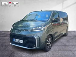 All terrain green Neu 2025 Toyota Proace Verso Team Kombi | 41.040 € (Guter Preis)
