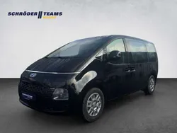 Abyss black Gebraucht 2024 Hyundai Staria Trend Van | 43.280 € (Guter Preis)