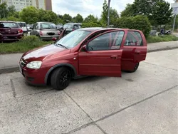 Rot Gebraucht 2006 Opel Corsa Limousine | 2.500 € (Guter Preis)