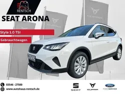 Weiß Gebraucht 2023 Seat Arona Style SUV | 17.990 € (Fairer Preis)