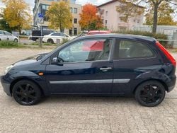 Blau Gebraucht 2005 Ford Fiesta Kleinwagen | 1.300 € (Guter Preis)