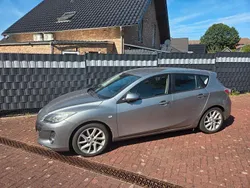 Silber Gebraucht 2012 Mazda 3 Edition Limousine | 3.500 € (Fairer Preis)