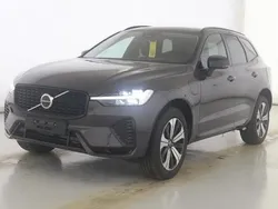 Grau Gebraucht 2025 Volvo XC60 Plus SUV | 49.890 € (Superpreis)