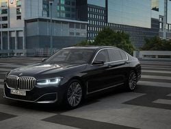 Saphirschwarz metallic Gebraucht 2021 BMW 740 Sport Line Limousine | 49.765 € (Superpreis)