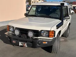 Weiß Gebraucht 1999 Land Rover Discovery 2 SUV | 25.000 €