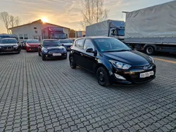 Schwarz Gebraucht 2012 Hyundai i20 Edition Limousine | 5.300 € (Fairer Preis)