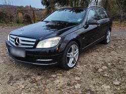 Schwarz Gebraucht 2011 Mercedes C200 Avantgarde Kombi | 5.500 € (Superpreis)