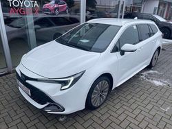 Schneeweiß Neu 2025 Toyota Corolla Kombi | 31.999 € (Superpreis)