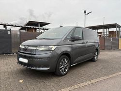 Grau Gebraucht 2023 VW Multivan Van | 56.525 €