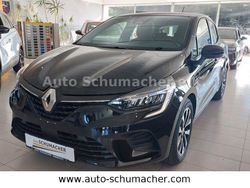 Schwarz Gebraucht 2023 Renault Clio V Equilibre Kleinwagen | 15.990 € (Fairer Preis)