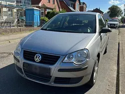 Silber Gebraucht 2009 VW Polo Kleinwagen | 2.900 € (Fairer Preis)