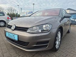 Grau Gebraucht 2016 VW Golf VII Limousine | 9.999 € (Superpreis)