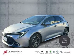 Silber Gebraucht 2024 Toyota Corolla Team Limousine | 23.460 € (Guter Preis)